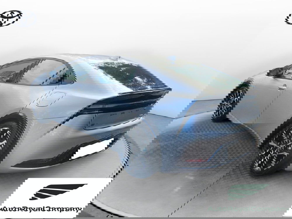 Toyota Prius nuova a Roma