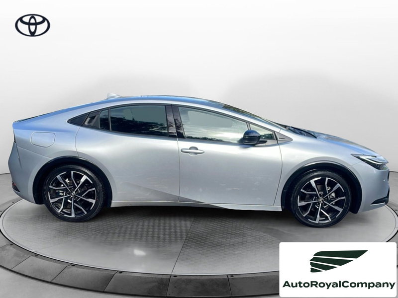 Toyota Prius nuova a Roma (2)