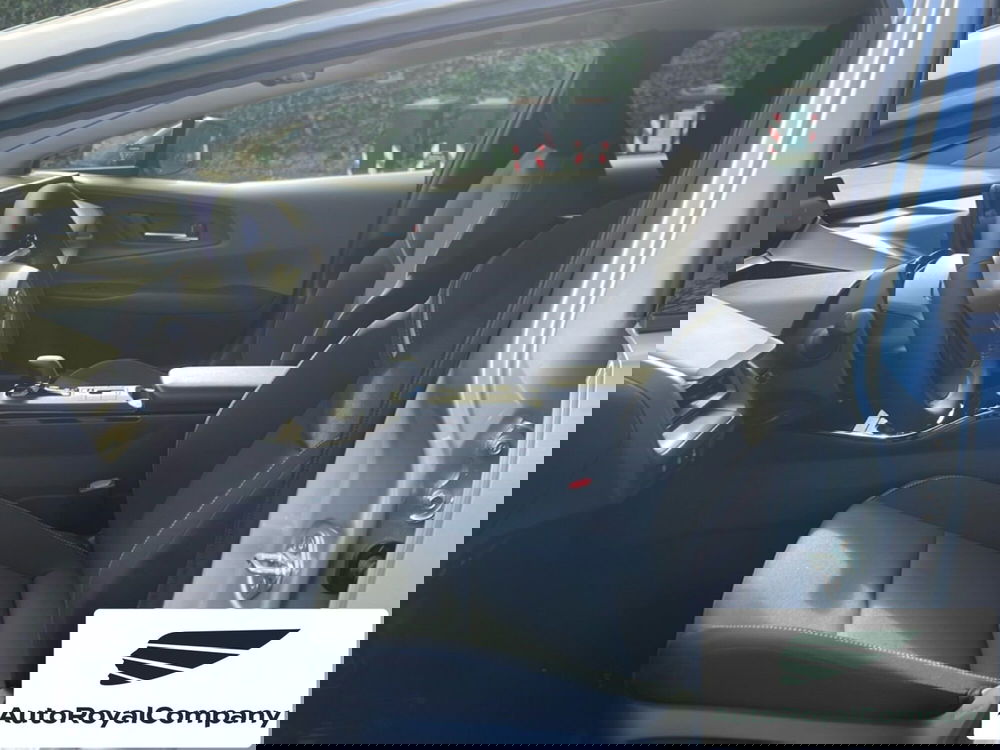 Toyota Prius nuova a Roma (3)