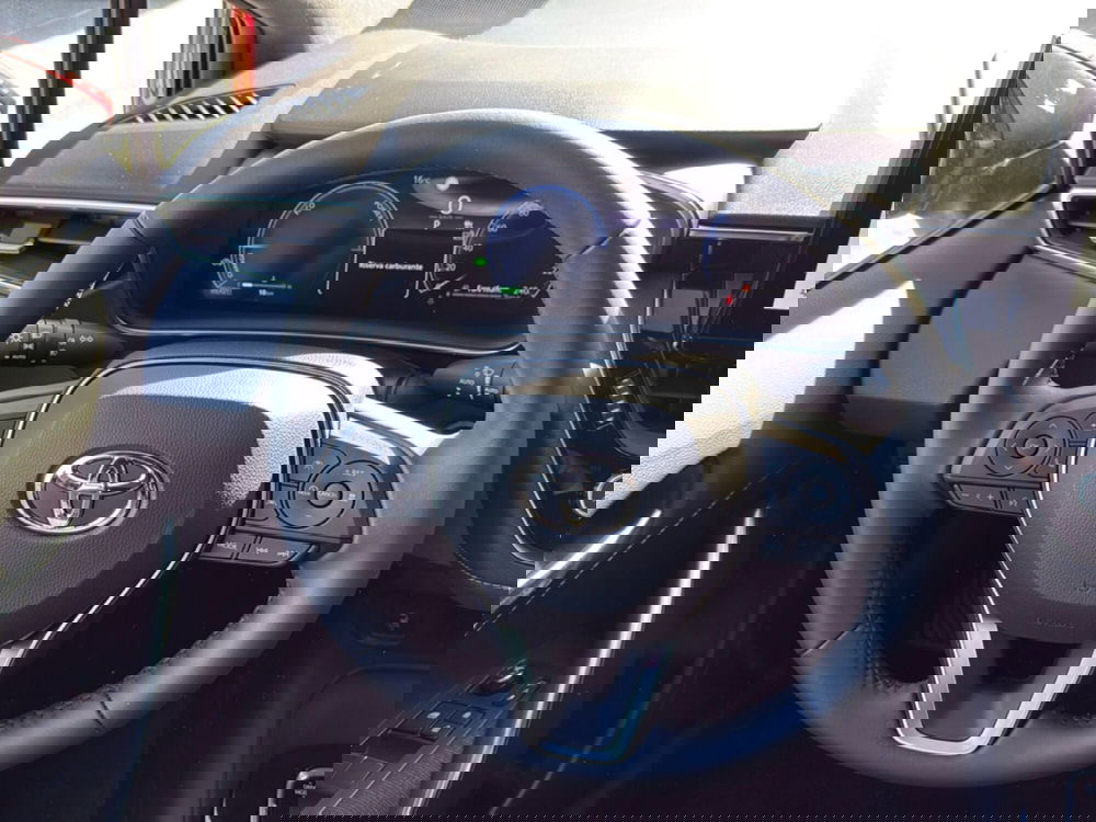 Toyota Corolla Touring Sports nuova a Reggio Calabria (10)