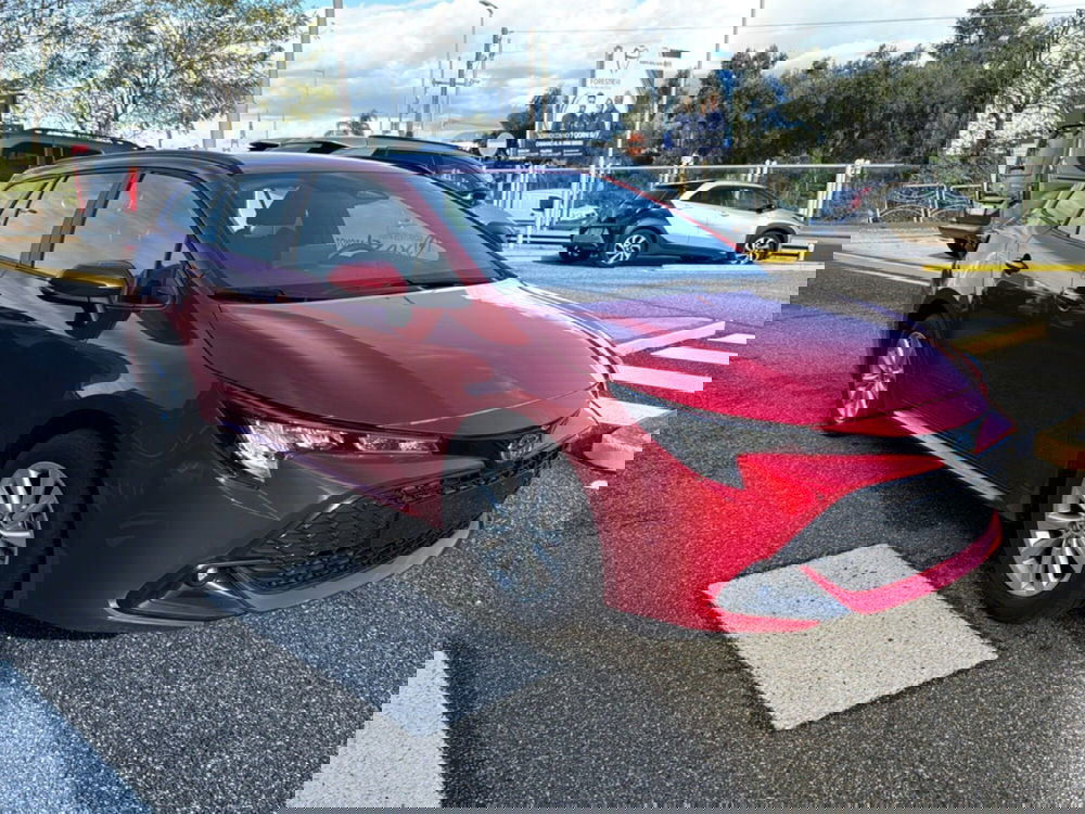 Toyota Corolla Touring Sports nuova a Reggio Calabria (13)