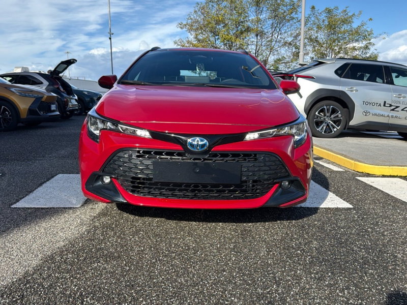 Toyota Corolla Touring Sports nuova a Reggio Calabria (4)