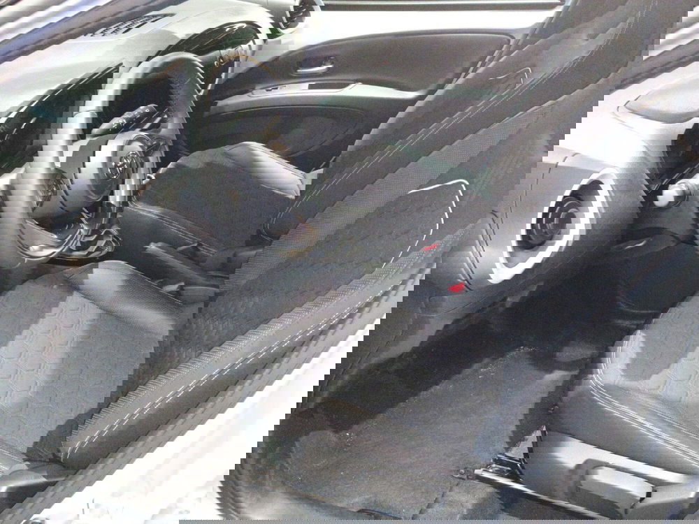 Toyota Aygo X nuova a Reggio Calabria (4)