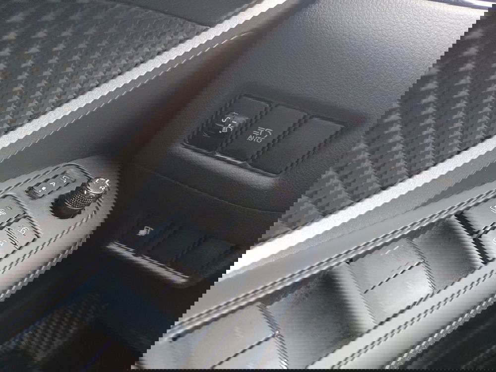 Toyota Toyota C-HR usata a Reggio Calabria (10)