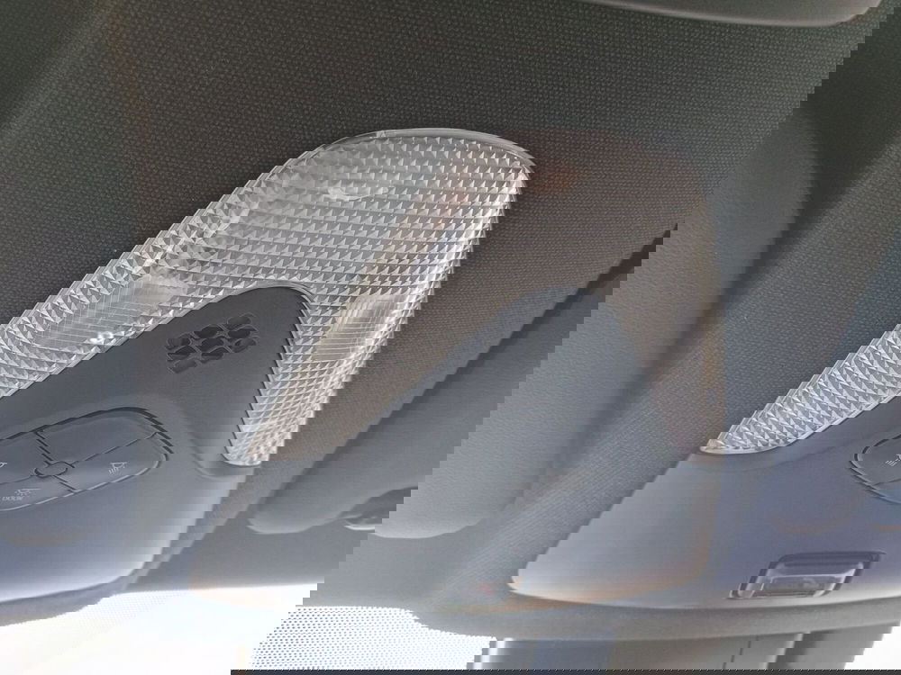 Toyota Toyota C-HR usata a Reggio Calabria (13)