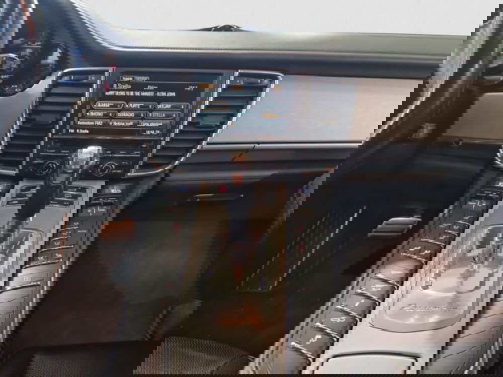 Porsche Panamera usata a Livorno (12)