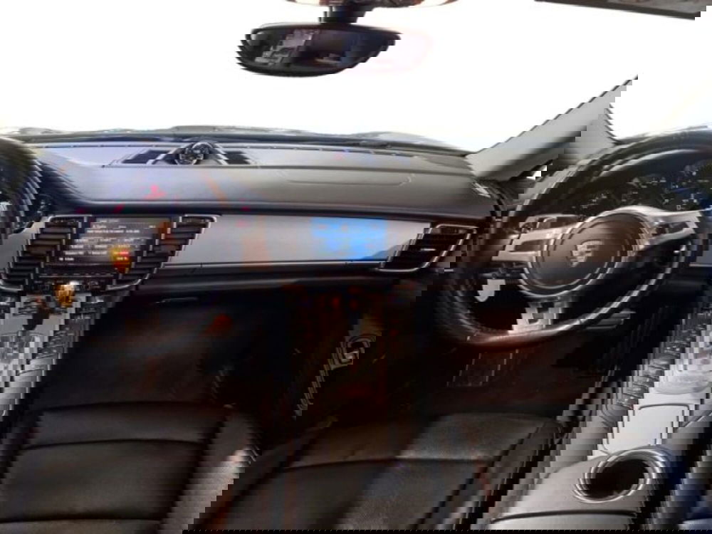 Porsche Panamera usata a Livorno (9)