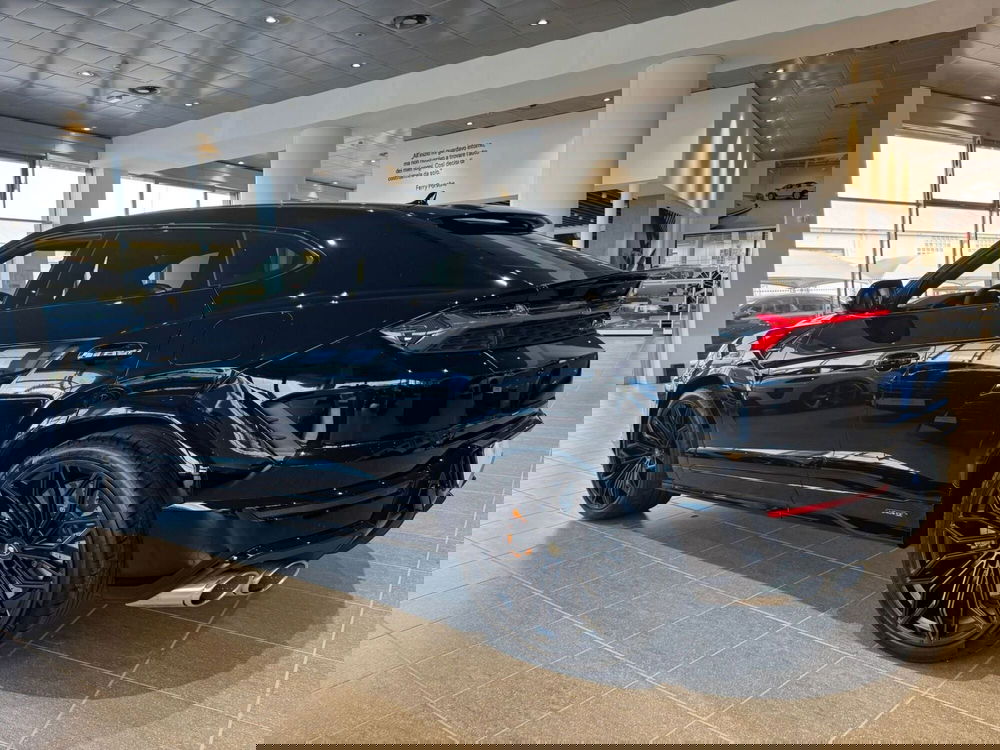 Lamborghini Urus usata a Firenze (6)