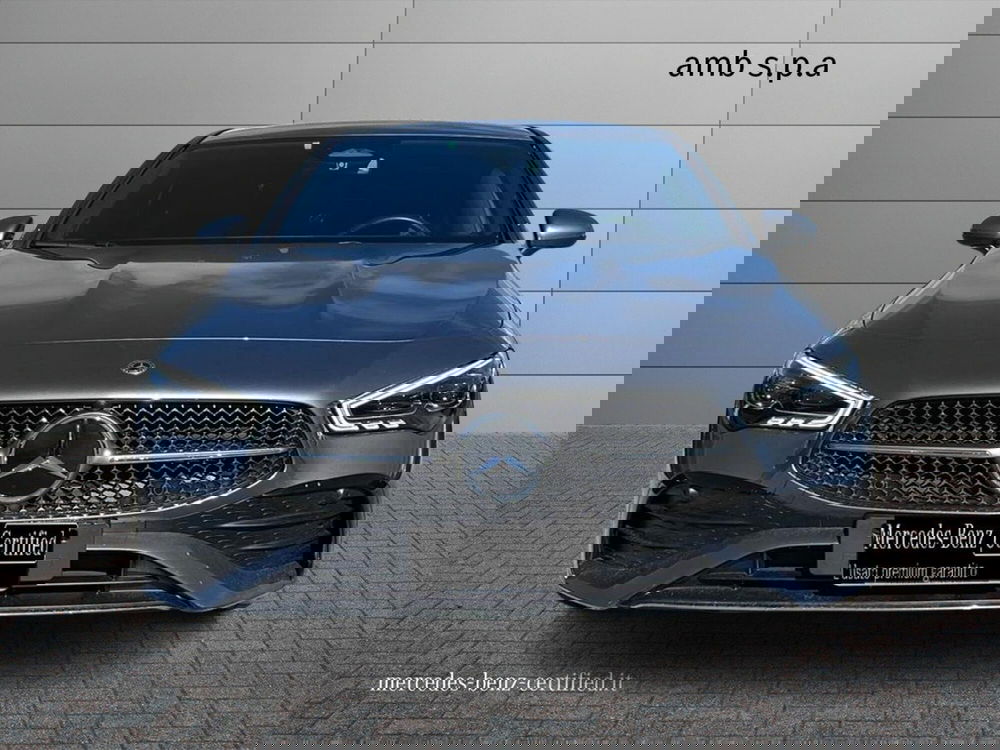 Mercedes-Benz CLA Shooting Brake usata a Napoli (3)