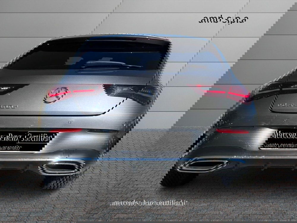 Mercedes-Benz CLA Shooting Brake usata a Napoli (4)
