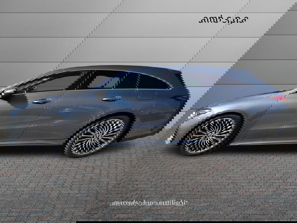 Mercedes-Benz CLA Shooting Brake usata a Napoli (6)
