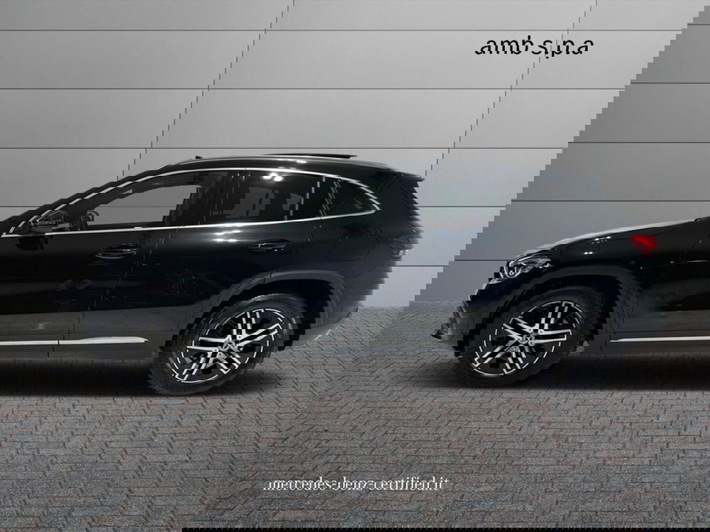 Mercedes-Benz GLA SUV usata a Napoli (6)