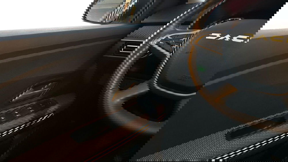 Dacia Jogger usata a Padova (17)