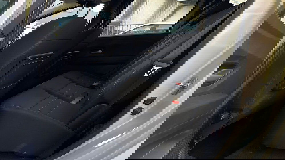 Dacia Jogger usata a Padova (18)