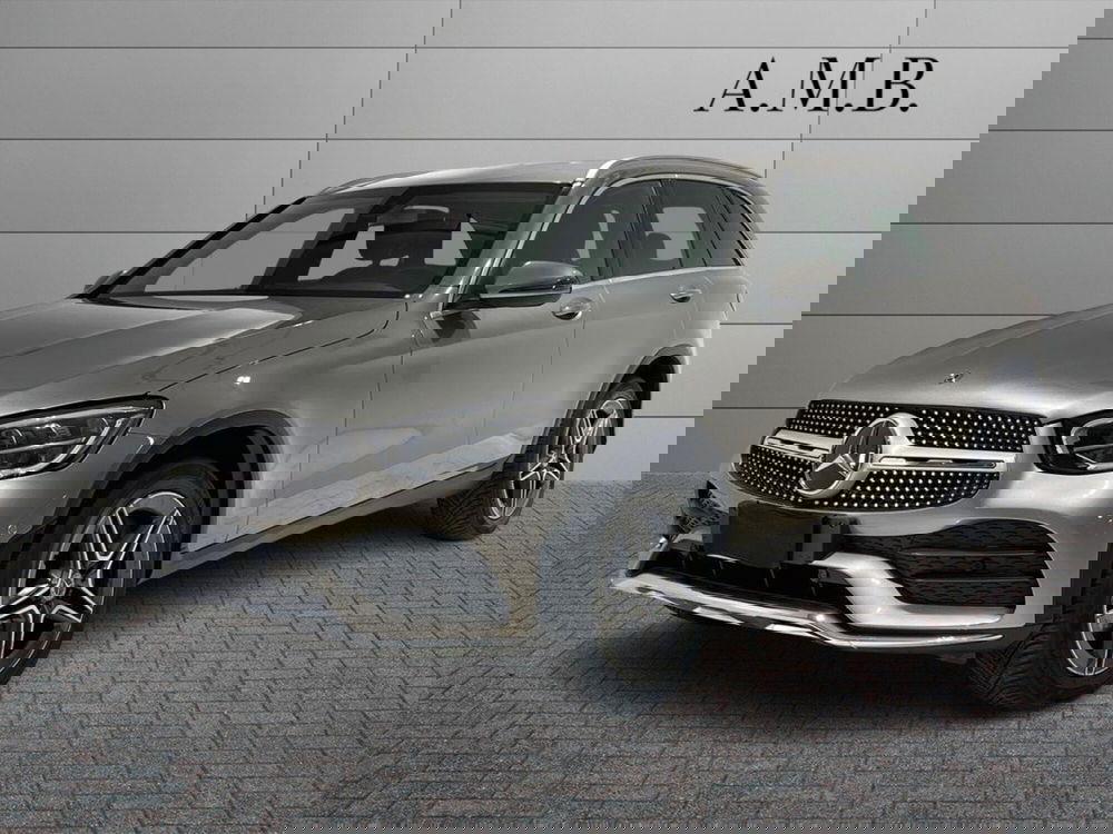 Mercedes-Benz GLC SUV usata a Napoli