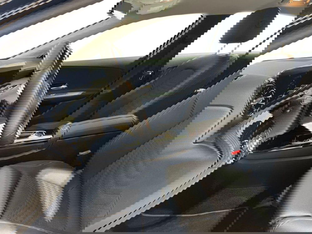 Mercedes-Benz Classe A Sedan usata a Napoli (12)