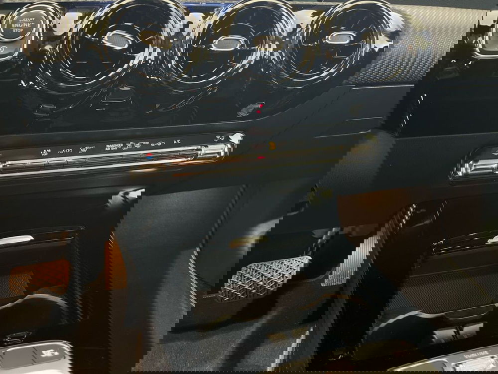 Mercedes-Benz Classe A Sedan usata a Napoli (15)