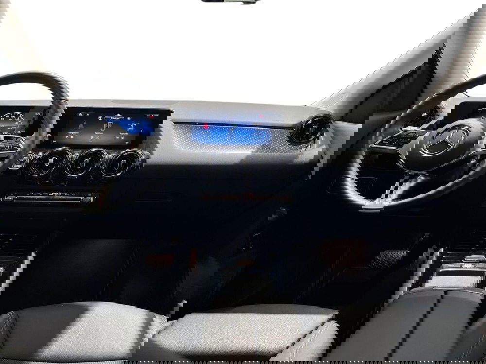 Mercedes-Benz GLA SUV usata a Napoli (11)