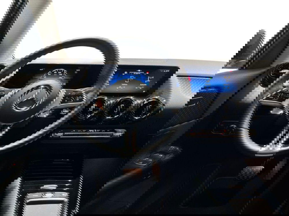 Mercedes-Benz GLA SUV usata a Napoli (13)