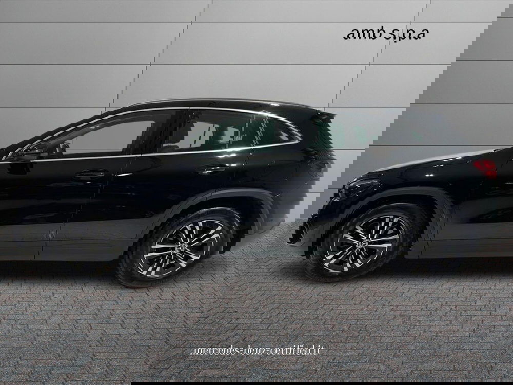 Mercedes-Benz GLA SUV usata a Napoli (6)