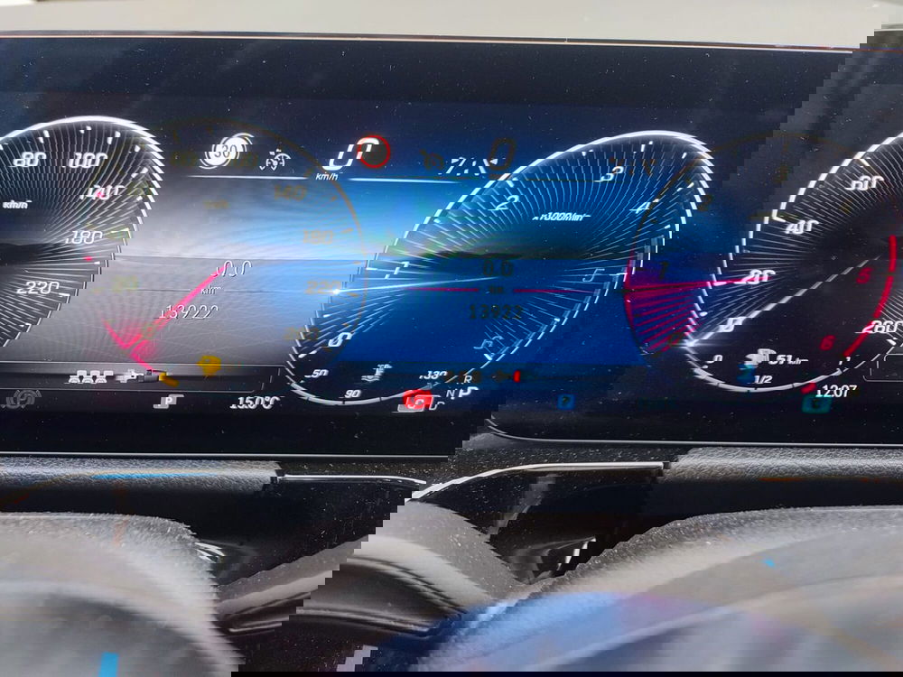 Mercedes-Benz GLA SUV usata a Napoli (7)