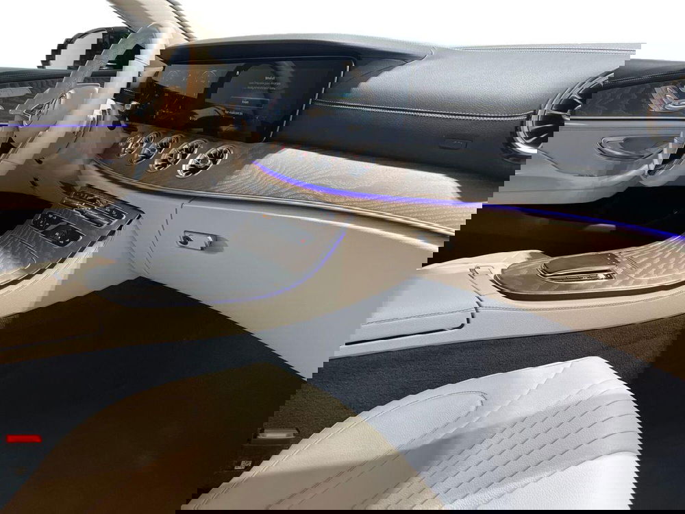 Mercedes-Benz CLS usata a Napoli (16)