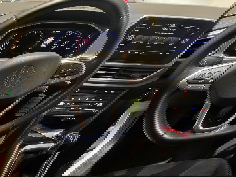 Volkswagen T-Roc usata a Genova (9)