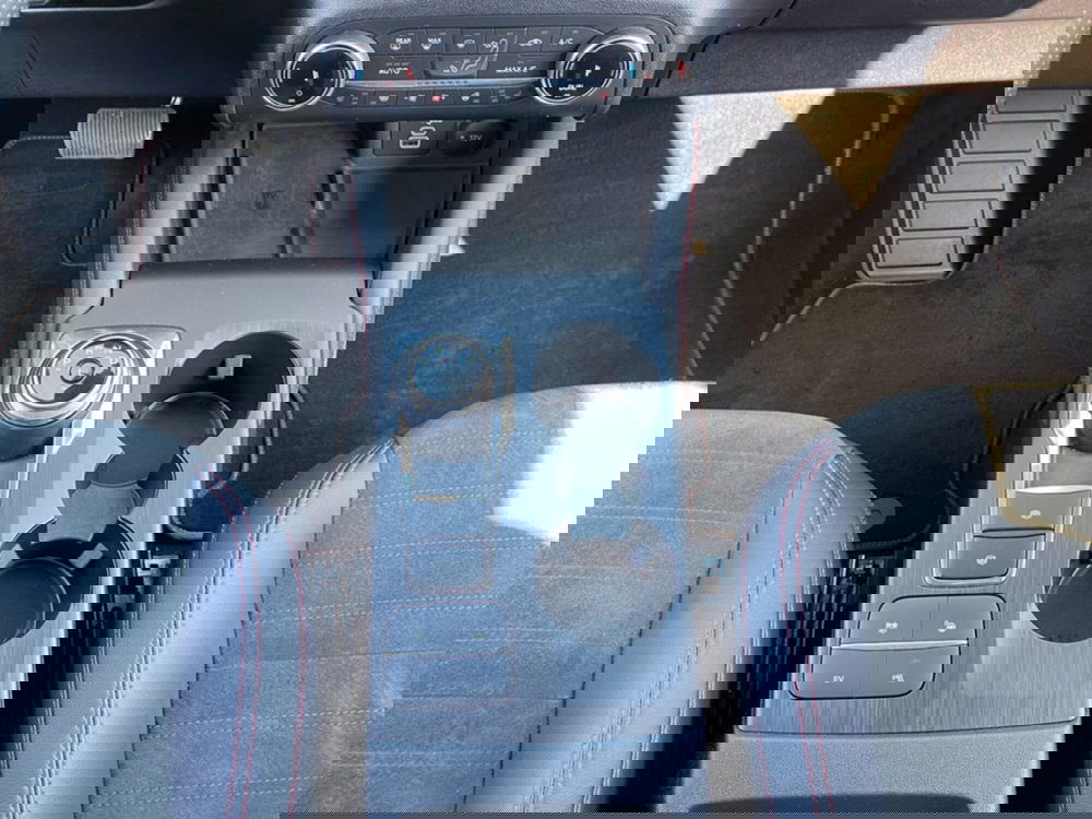 Ford Kuga usata a Milano (15)