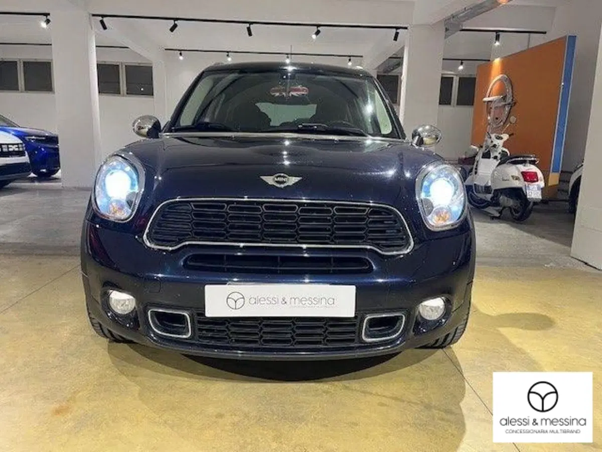 MINI Mini Countryman usata a Catania