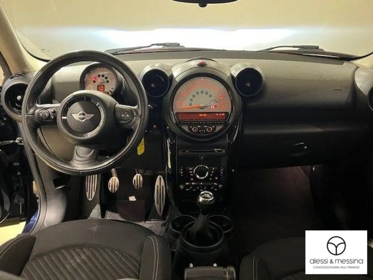 MINI Mini Countryman usata a Catania (12)