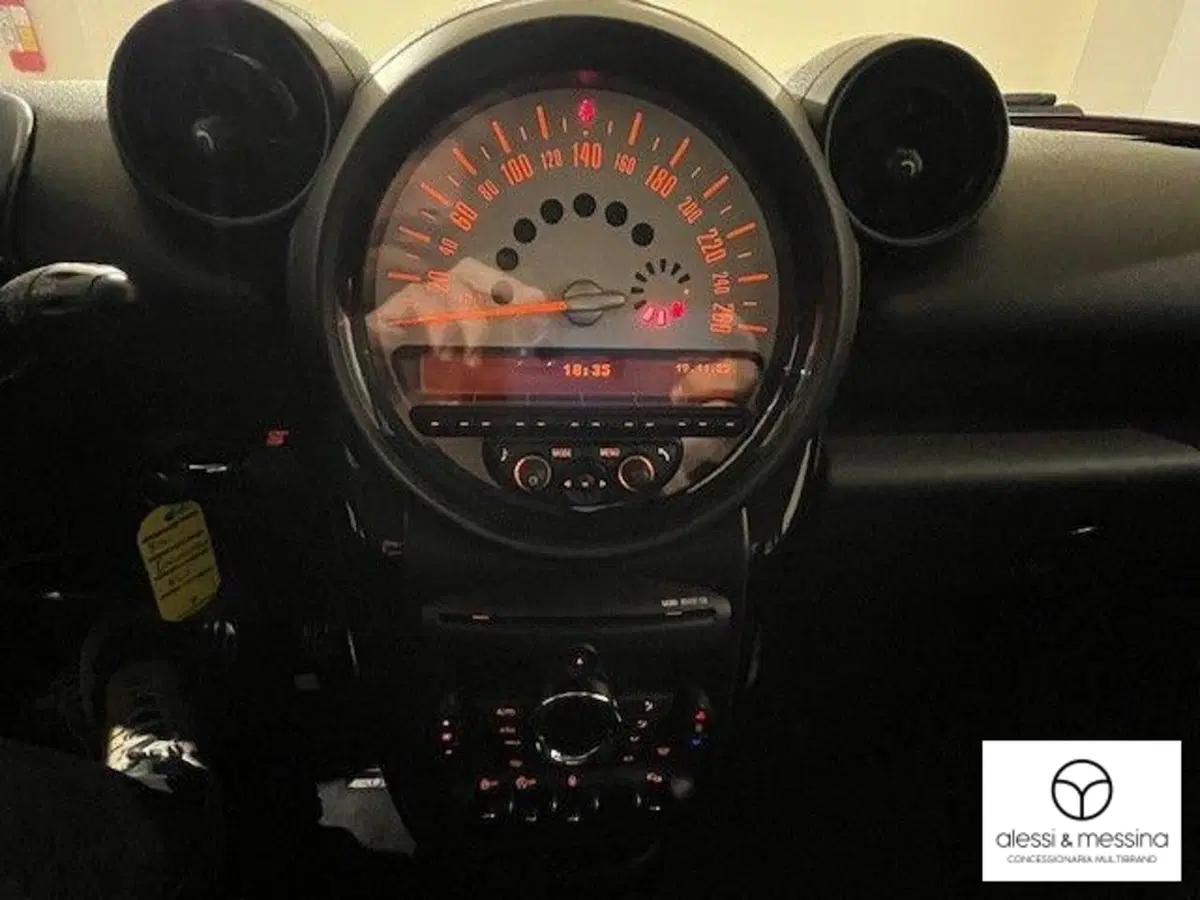 MINI Mini Countryman usata a Catania (13)