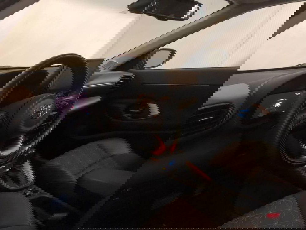 Toyota Yaris Cross usata a Torino (11)