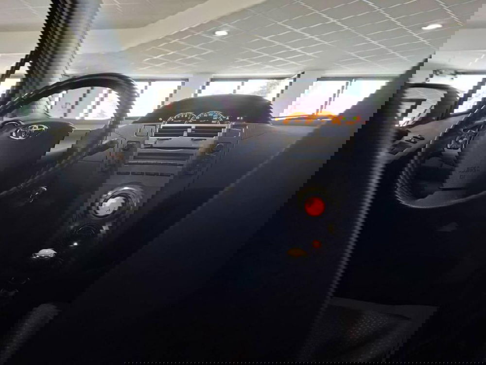 Toyota Yaris usata a Torino (12)