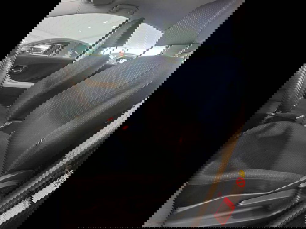 Toyota Yaris usata a Torino (13)