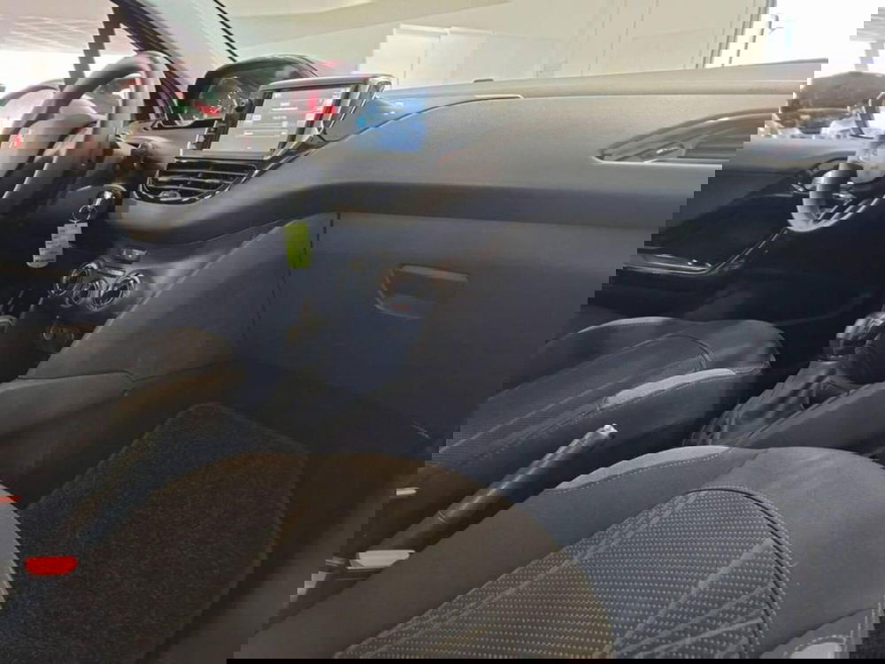 Peugeot 208 usata a Torino (11)