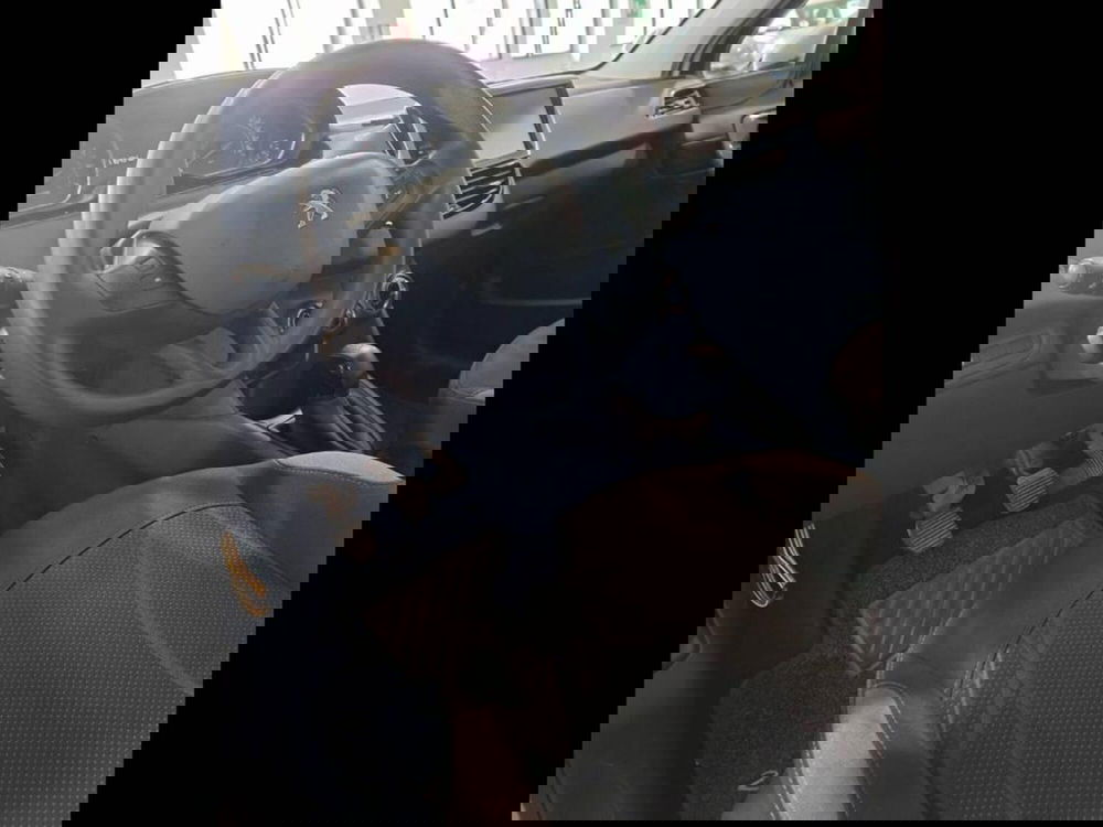 Peugeot 208 usata a Torino (9)