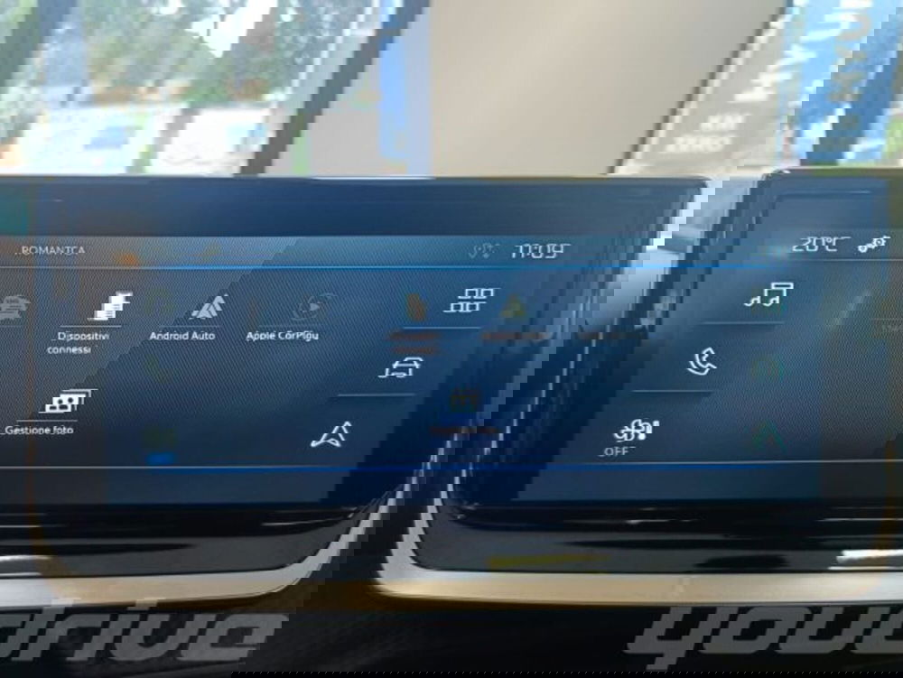 Peugeot 2008 nuova a Napoli (13)