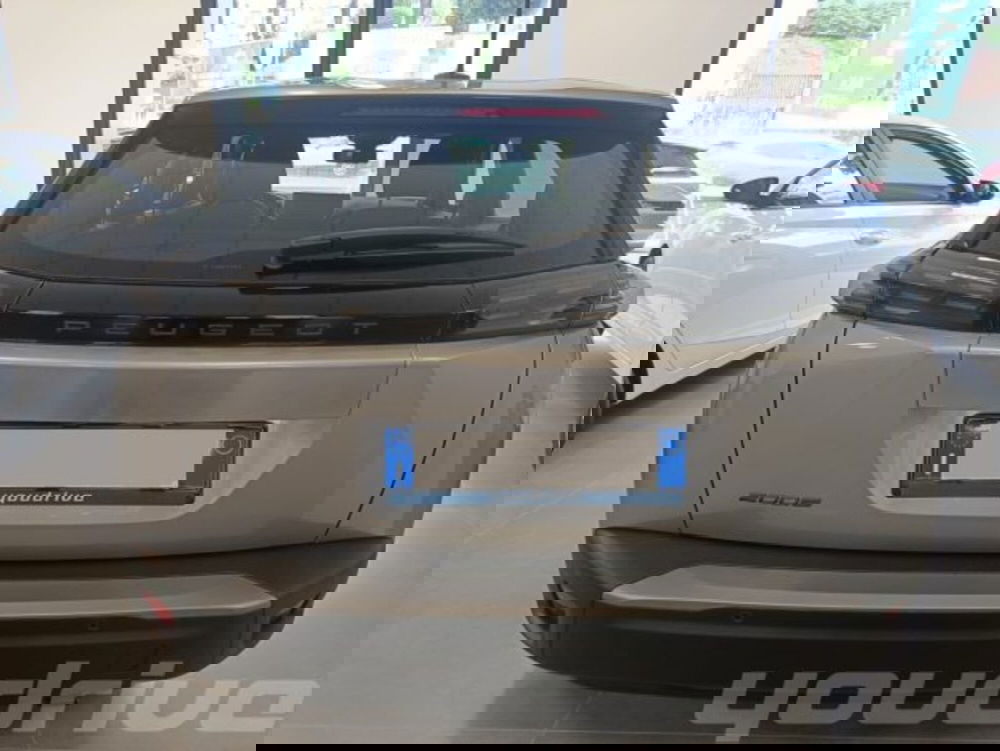 Peugeot 2008 nuova a Napoli (4)