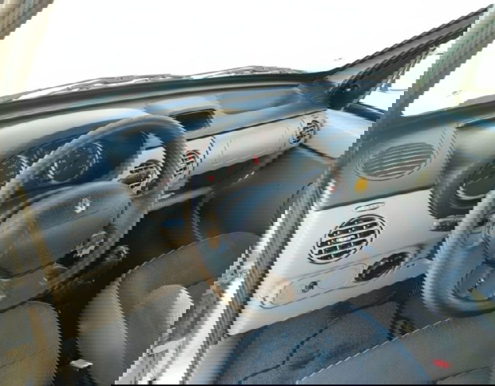 Renault Kangoo usata a Firenze (8)