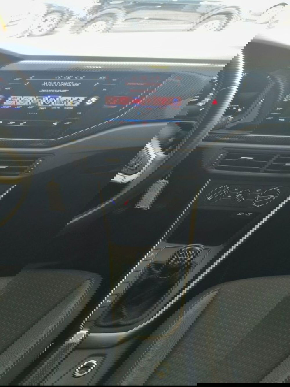 Volkswagen Taigo usata a Firenze (12)