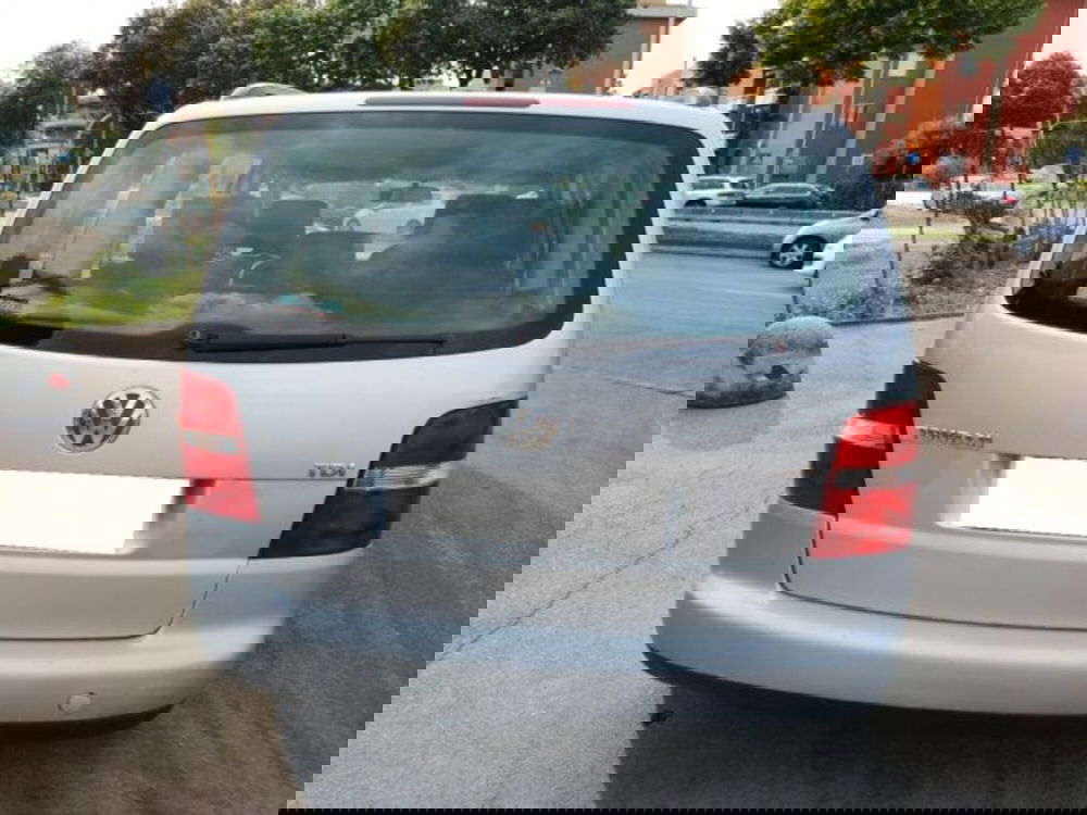 Volkswagen Touran usata a Firenze (5)