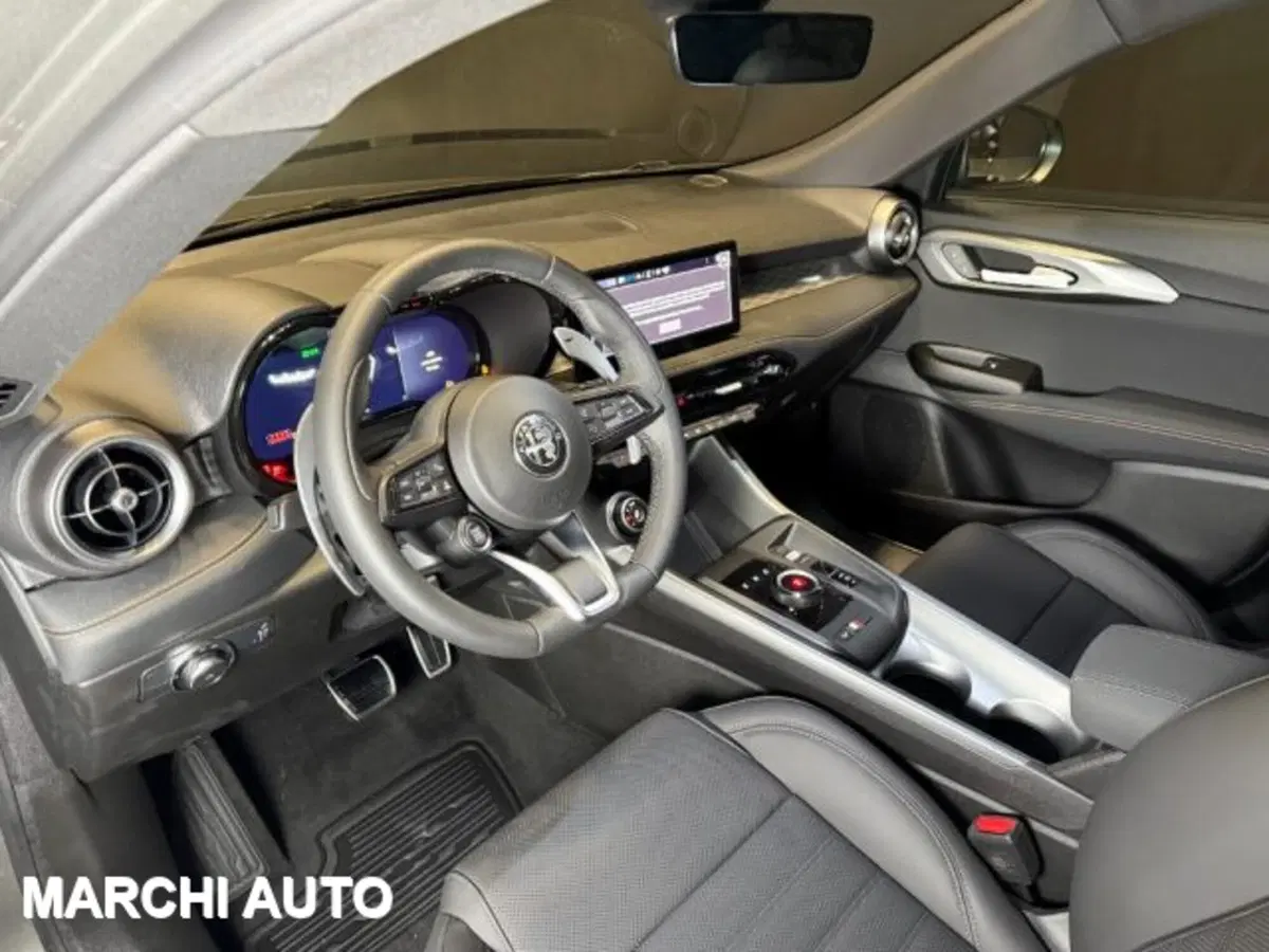 Alfa Romeo Tonale usata a Perugia (10)
