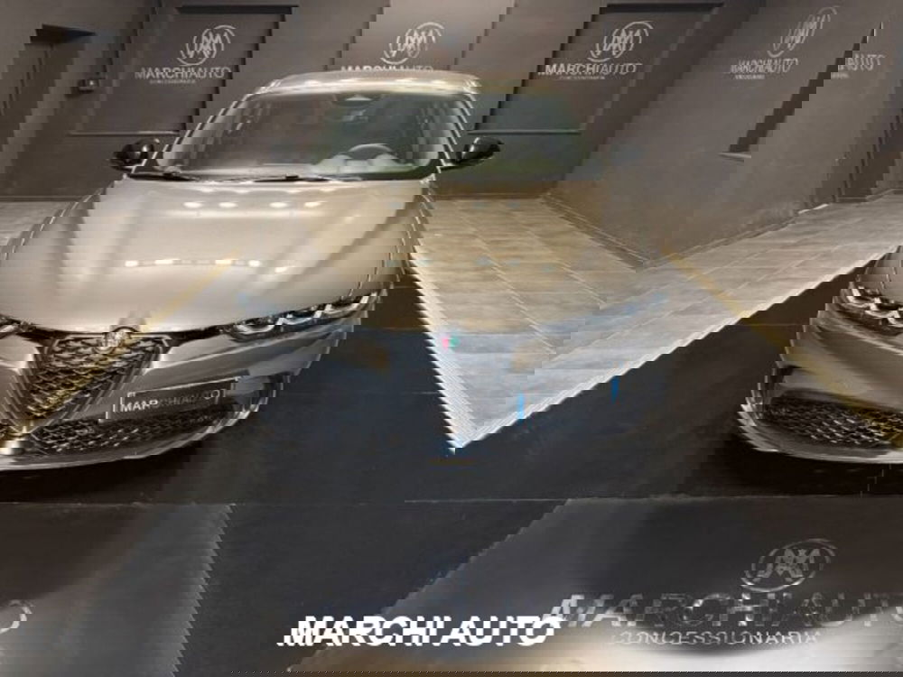 Alfa Romeo Tonale nuova a Perugia (2)