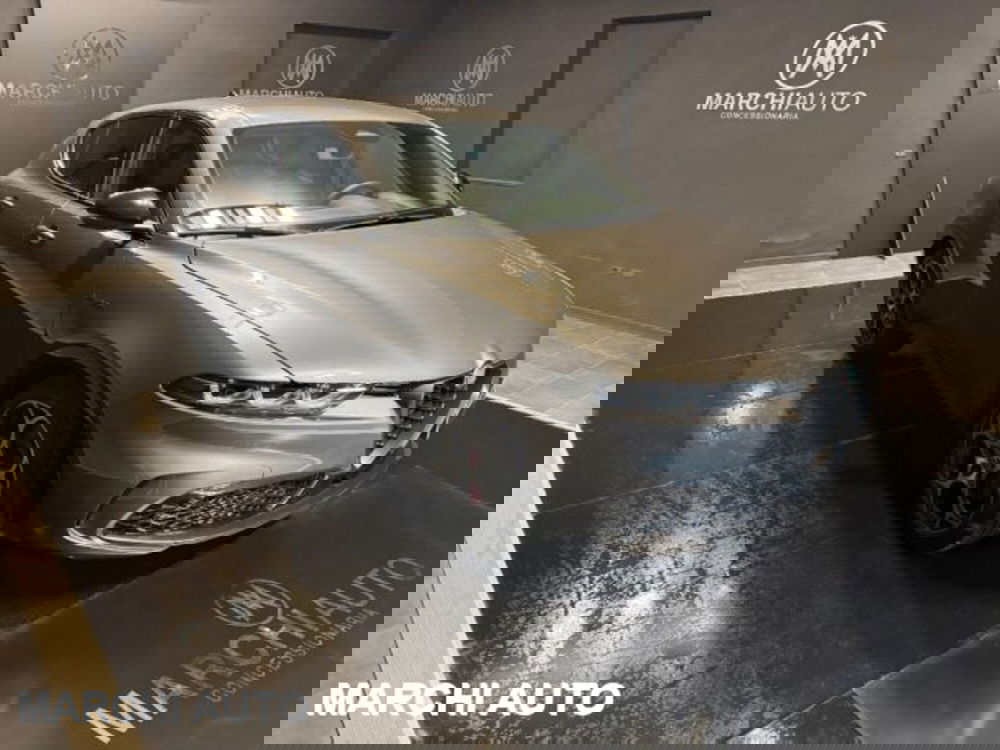 Alfa Romeo Tonale nuova a Perugia (3)