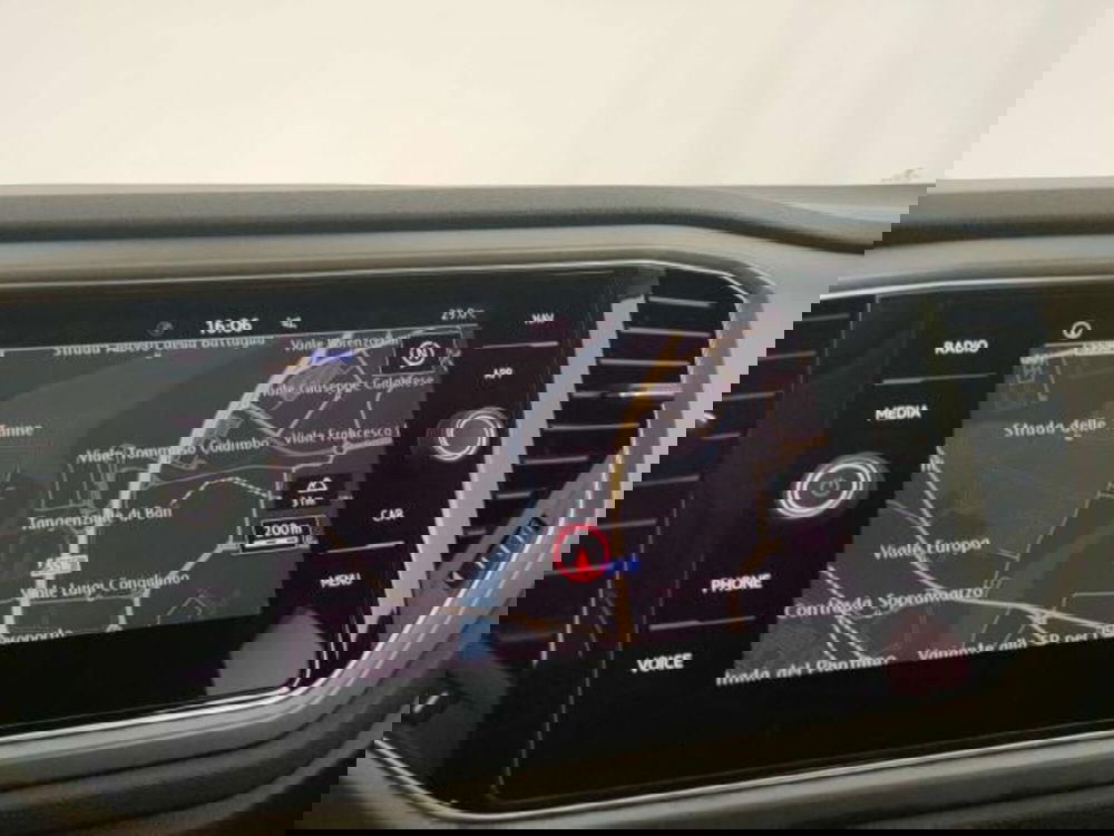 Volkswagen T-Roc usata a Matera (6)