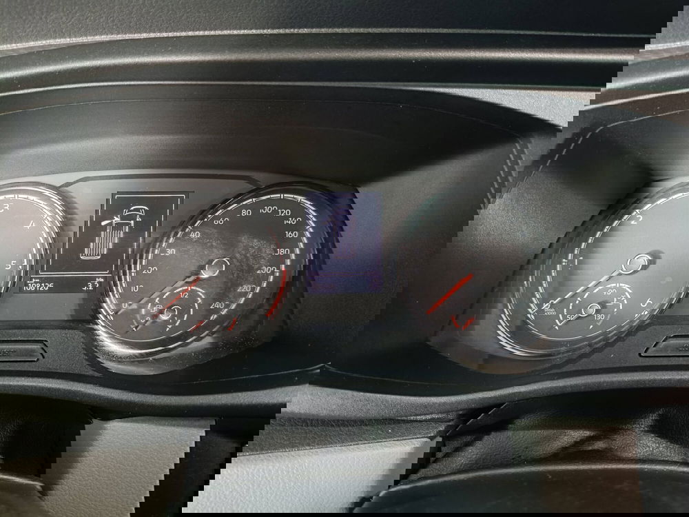 Volkswagen Veicoli Commerciali T6.1 usata a Ascoli Piceno (14)