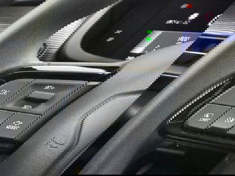 Jeep Avenger usata a Como (11)