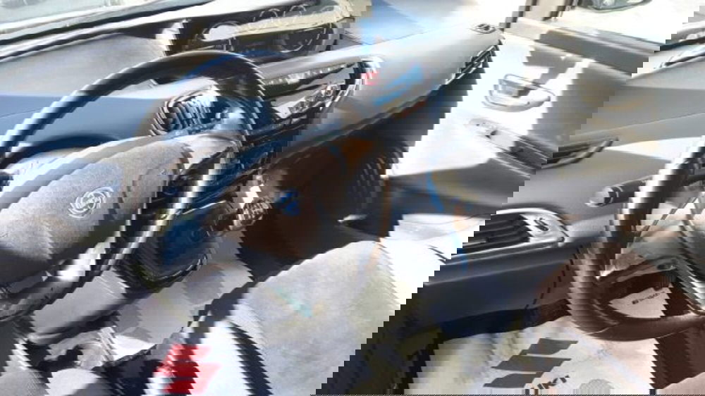 Lancia Ypsilon usata a Macerata (8)