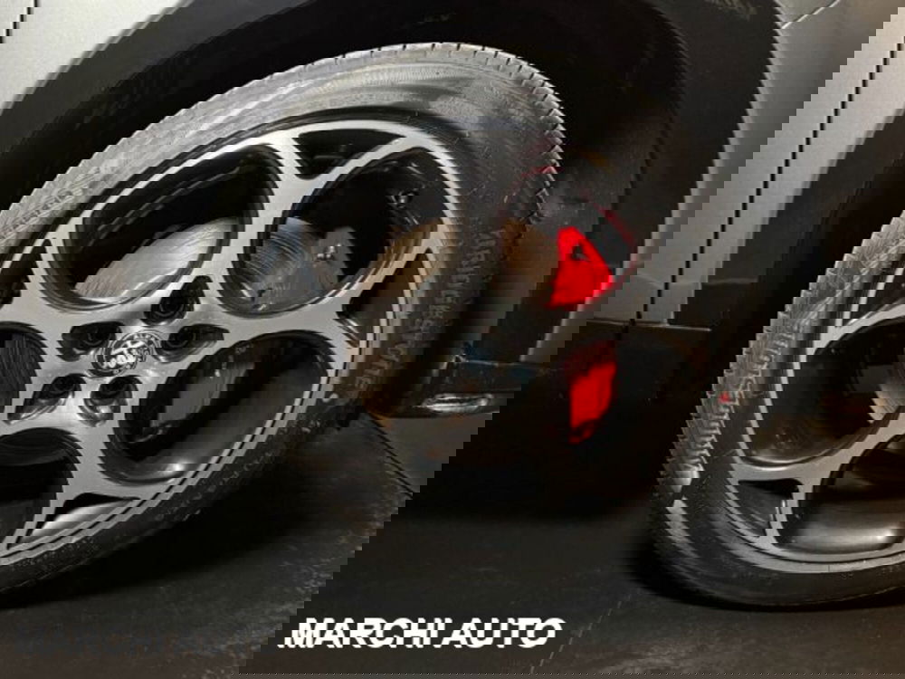 Alfa Romeo Tonale nuova a Perugia (9)