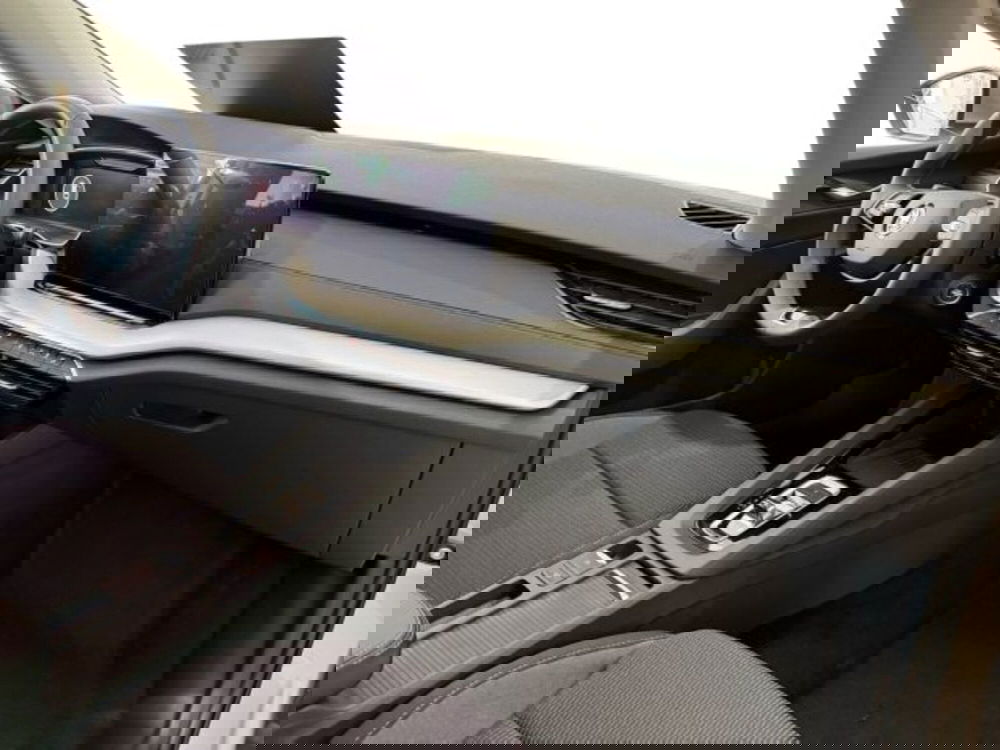 Skoda Octavia Station Wagon nuova a Catania (9)